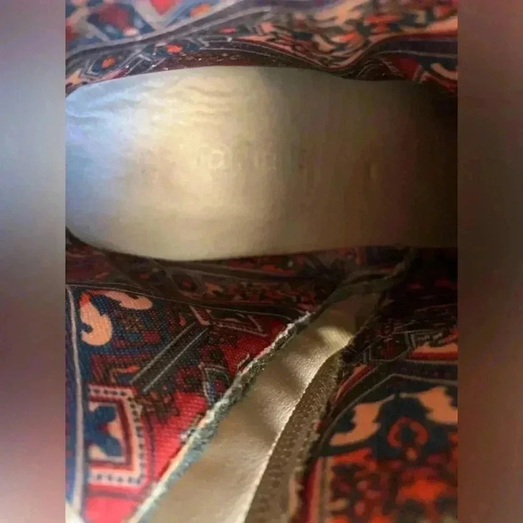 Woman’s New@titude Brown Suede Strappy Block Heel Ankle Zip Booties Size 9.5 - Picture 11 of 11